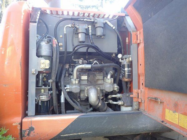 Hitachi Zaxis 140W-5B leasing Hitachi Zaxis 140W-5B: obrázek 12 Hitachi Zaxis 140W-5B leasing Hitachi Zaxis 140W-5B: obrázek 12