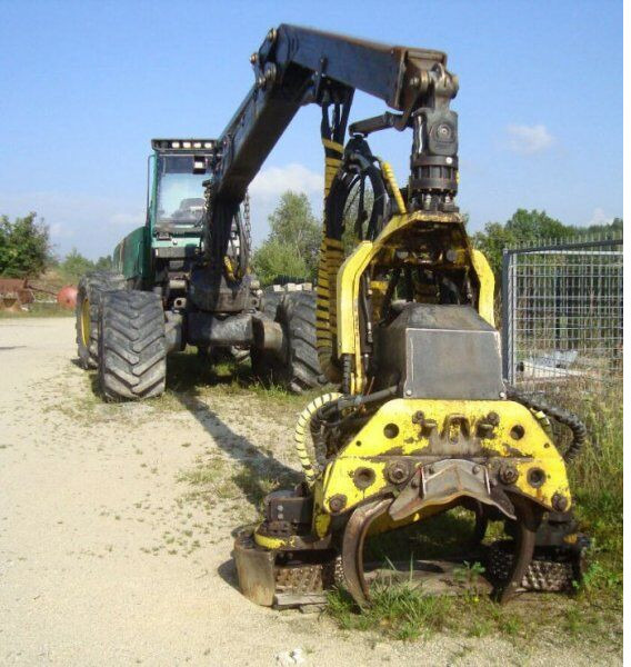 John Deere 1470D 6W - Kombajn: obrázek 1 John Deere 1470D 6W - Kombajn: obrázek 1
