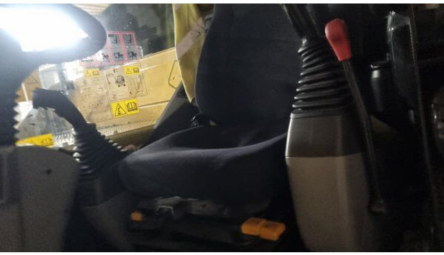 Komatsu PW 138 MR - Kolesové rýpadlo: obrázek 4 Komatsu PW 138 MR - Kolesové rýpadlo: obrázek 4