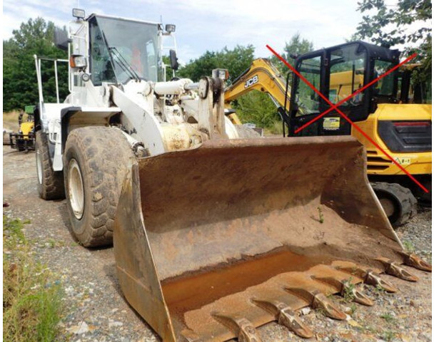 Komatsu WA 380-6 - Kolový nakladač: obrázek 3 Komatsu WA 380-6 - Kolový nakladač: obrázek 3
