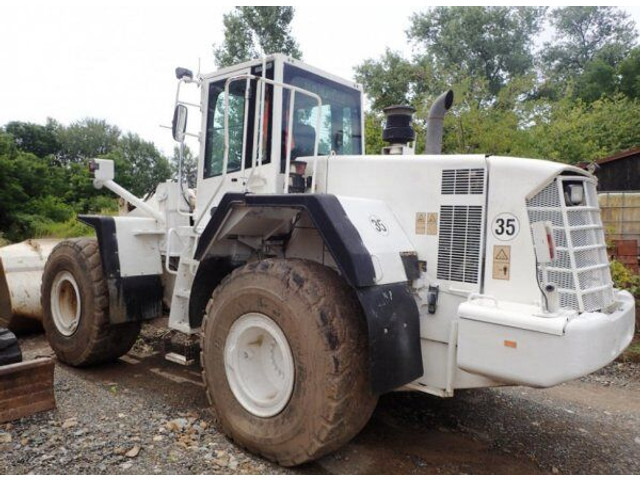 Komatsu WA 380-6 - Kolový nakladač: obrázek 2 Komatsu WA 380-6 - Kolový nakladač: obrázek 2