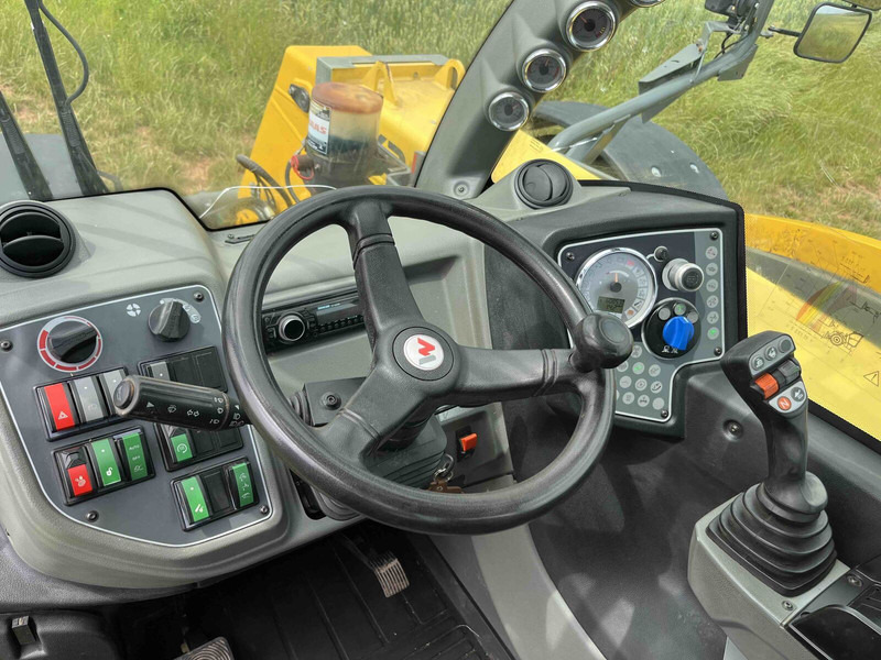 Kramer 5507 / 416 (2025 INVEST !) - Kolový nakladač: obrázek 4 Kramer 5507 / 416 (2025 INVEST !) - Kolový nakladač: obrázek 4