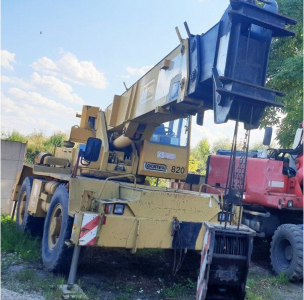 Locatelli Gril 820 - Univerzální autojeřáb: obrázek 1 Locatelli Gril 820 - Univerzální autojeřáb: obrázek 1