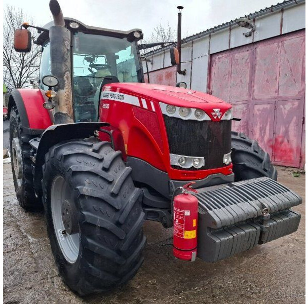 Massey Ferguson 8690 (MF) - Traktor: obrázek 1 Massey Ferguson 8690 (MF) - Traktor: obrázek 1