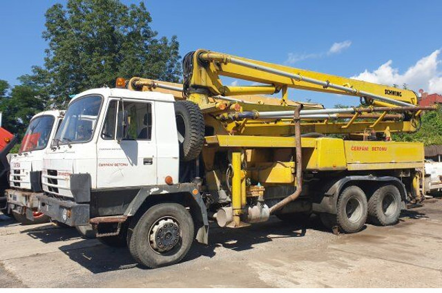 Schwing 2x! 25m BPL 601 +6x6 Tatra 815 (DOCS/KFZ MACHINE +1 no docs/kein - Autočerpadlo: obrázek 3 Schwing 2x! 25m BPL 601 +6x6 Tatra 815 (DOCS/KFZ MACHINE +1 no docs/kein - Autočerpadlo: obrázek 3