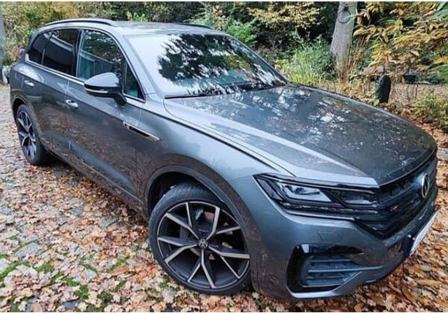 Volkswagen Touareg 3.0 TDi R-line 4-motion - Osobní auto: obrázek 1 Volkswagen Touareg 3.0 TDi R-line 4-motion - Osobní auto: obrázek 1