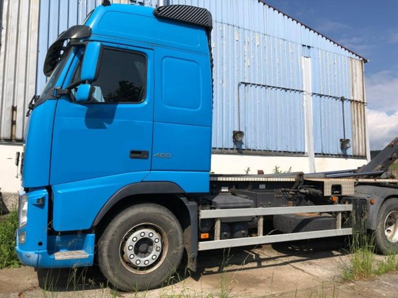 Volvo FH460 - Hákový nosič kontejnerů: obrázek 1 Volvo FH460 - Hákový nosič kontejnerů: obrázek 1