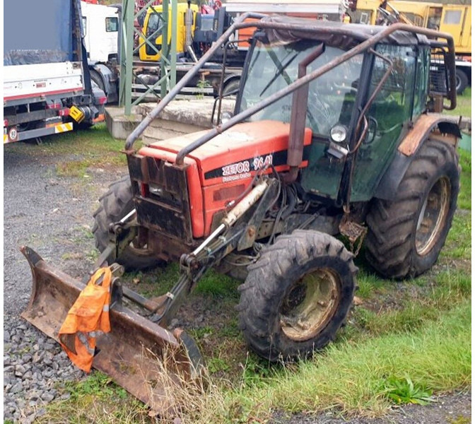 Zetor 9641 Forterra turbo - Lesní traktor: obrázek 4 Zetor 9641 Forterra turbo - Lesní traktor: obrázek 4