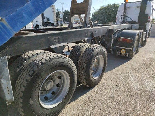 Fruehauf Tipper 2 Axles - Sklápěcí návěs: obrázek 2 Fruehauf Tipper 2 Axles - Sklápěcí návěs: obrázek 2