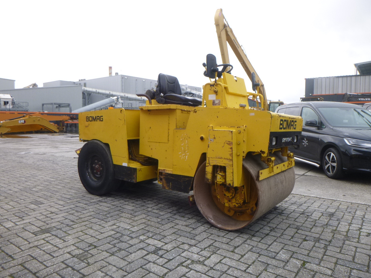BOMAG BW123AC - Kombinovaný válec: obrázek 5 BOMAG BW123AC - Kombinovaný válec: obrázek 5