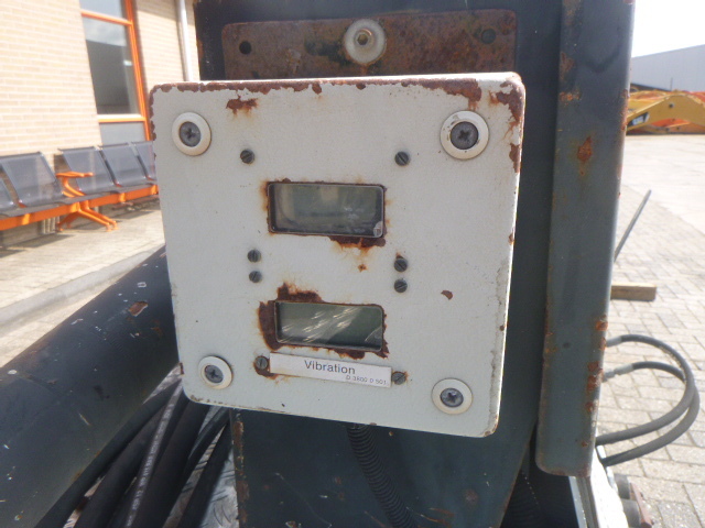 Finišér DYNAPAC SB1250PL: obrázek 16