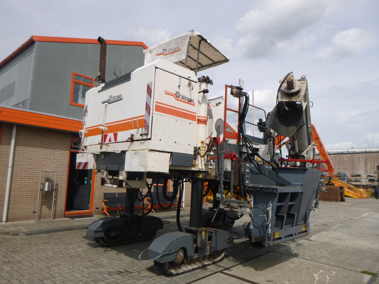 WIRTGEN SP250 - Betonový finišer: obrázek 5 WIRTGEN SP250 - Betonový finišer: obrázek 5