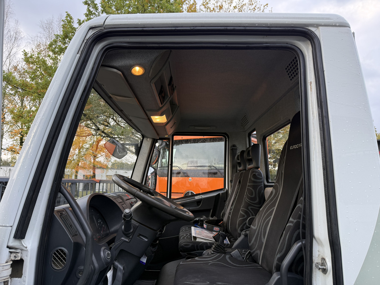 Iveco EuroCargo 80E22 Kran HMF 735 bis 15 Meter - Auto s hydraulickou rukou, Nákladní automobil valníkový/ Plošinový: obrázek 5 Iveco EuroCargo 80E22 Kran HMF 735 bis 15 Meter - Auto s hydraulickou rukou, Nákladní automobil valníkový/ Plošinový: obrázek 5