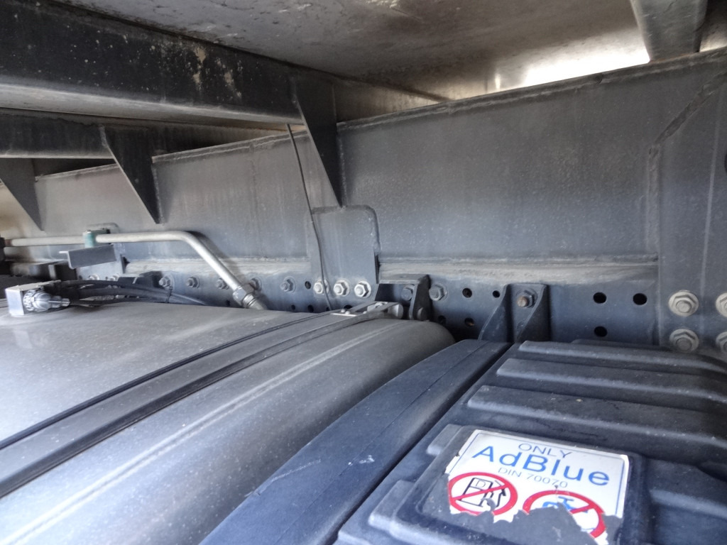 Iveco Stralis 420 6X2 Montagekran Fassi F335 28Meter - Auto s hydraulickou rukou, Nákladní automobil valníkový/ Plošinový: obrázek 2 Iveco Stralis 420 6X2 Montagekran Fassi F335 28Meter - Auto s hydraulickou rukou, Nákladní automobil valníkový/ Plošinový: obrázek 2