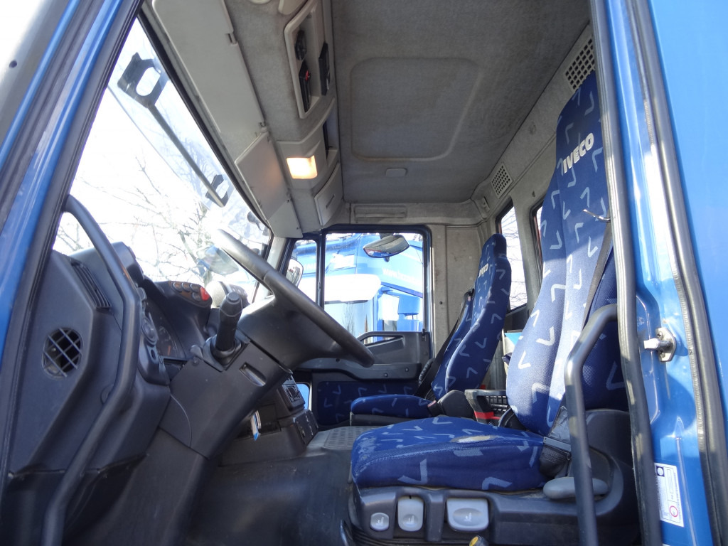 Iveco Trakker AD340T41 8X4 Kipper Kran Palfinger 23002 - Auto s hydraulickou rukou, Sklápěč: obrázek 2 Iveco Trakker AD340T41 8X4 Kipper Kran Palfinger 23002 - Auto s hydraulickou rukou, Sklápěč: obrázek 2