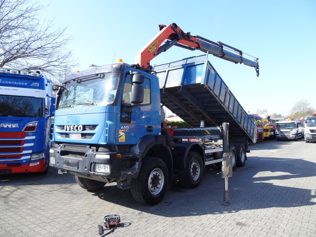 Iveco Trakker AD340T41 8X4 Kipper Kran Palfinger 23002 - Sklápěč, Auto s hydraulickou rukou: obrázek 1 Iveco Trakker AD340T41 8X4 Kipper Kran Palfinger 23002 - Sklápěč, Auto s hydraulickou rukou: obrázek 1