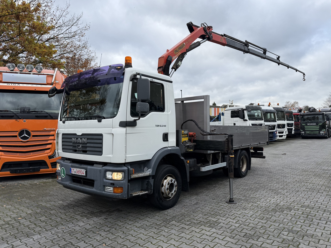 MAN TGM 12.240 Palfinger 11001 bis 19 Meter - Auto s hydraulickou rukou, Nákladní automobil valníkový/ Plošinový: obrázek 1 MAN TGM 12.240 Palfinger 11001 bis 19 Meter - Auto s hydraulickou rukou, Nákladní automobil valníkový/ Plošinový: obrázek 1