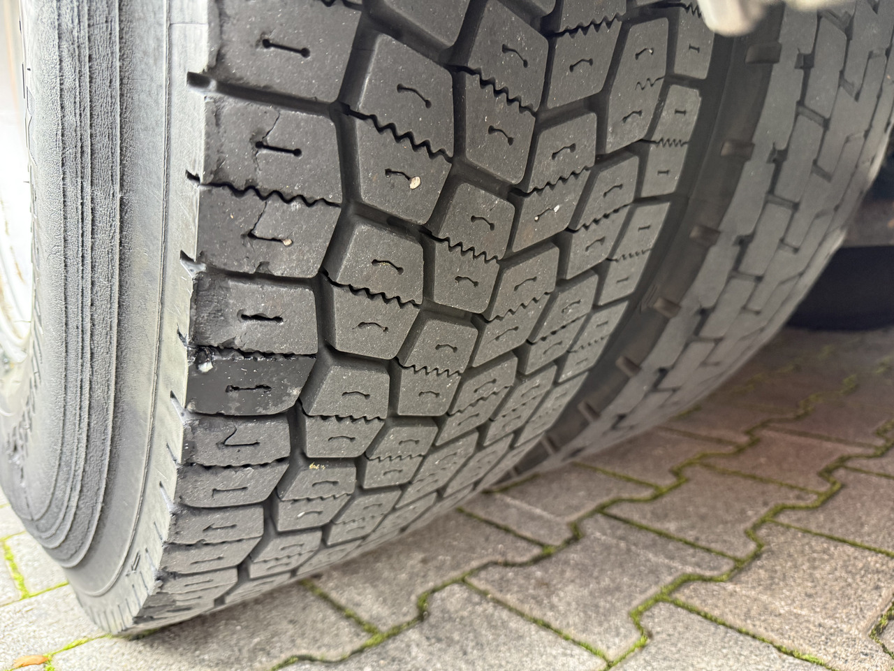 MAN TGS 26.360 6X2 Palfinger 27002 bis 26.5 Meter - Auto s hydraulickou rukou, Nákladní automobil valníkový/ Plošinový: obrázek 3 MAN TGS 26.360 6X2 Palfinger 27002 bis 26.5 Meter - Auto s hydraulickou rukou, Nákladní automobil valníkový/ Plošinový: obrázek 3