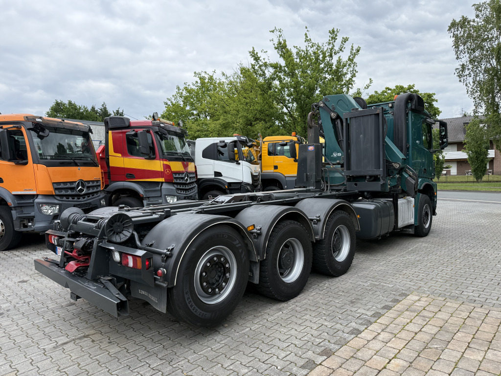 Hákový nosič kontejnerů, Auto s hydraulickou rukou Mercedes-Benz Arocs 3251 8X4 Haken mit Kran HMF 2620 K5: obrázek 12