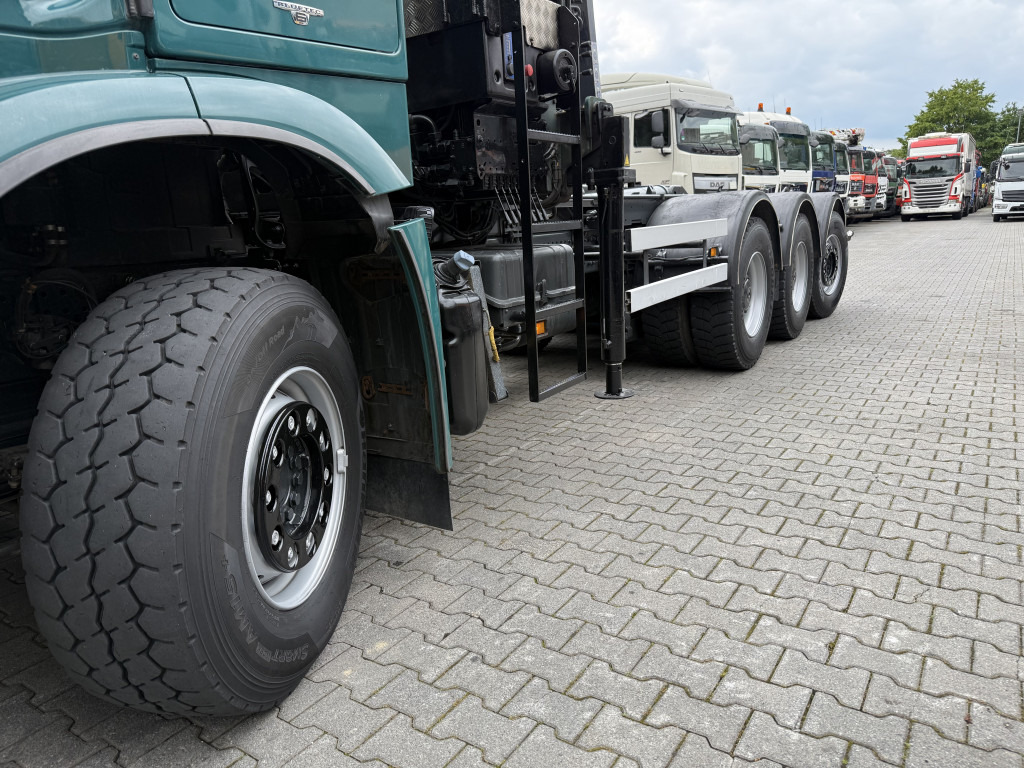 Hákový nosič kontejnerů, Auto s hydraulickou rukou Mercedes-Benz Arocs 3251 8X4 Haken mit Kran HMF 2620 K5: obrázek 14