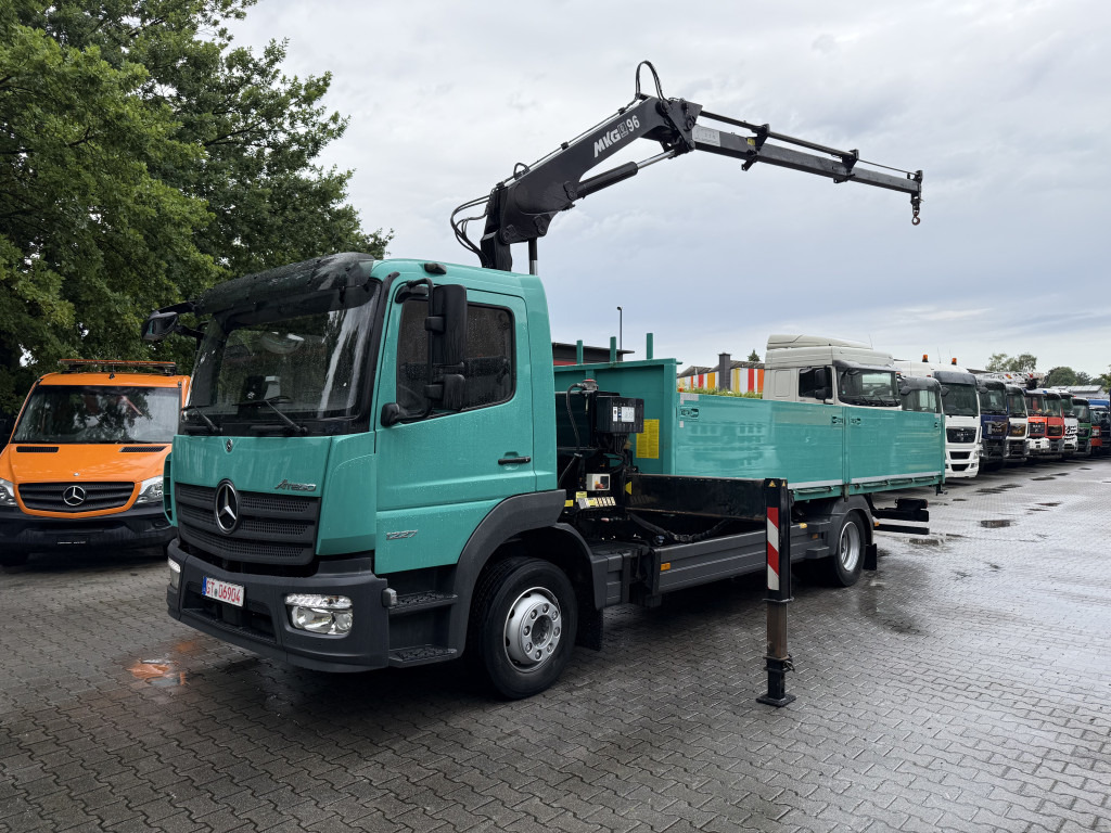 Mercedes-Benz Atego 1227 Kran MKG 96 - Nákladní automobil valníkový/ Plošinový, Auto s hydraulickou rukou: obrázek 1 Mercedes-Benz Atego 1227 Kran MKG 96 - Nákladní automobil valníkový/ Plošinový, Auto s hydraulickou rukou: obrázek 1