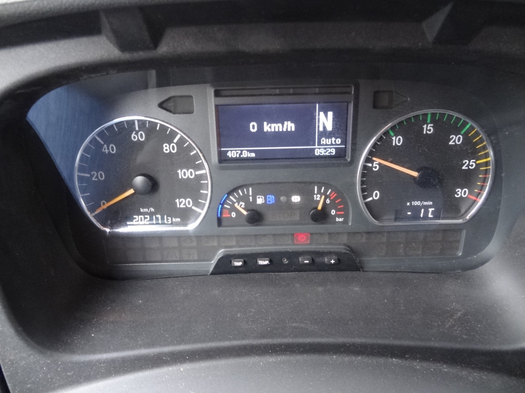 Mercedes-Benz Atego 822 - Skříňový nákladní auto: obrázek 2 Mercedes-Benz Atego 822 - Skříňový nákladní auto: obrázek 2
