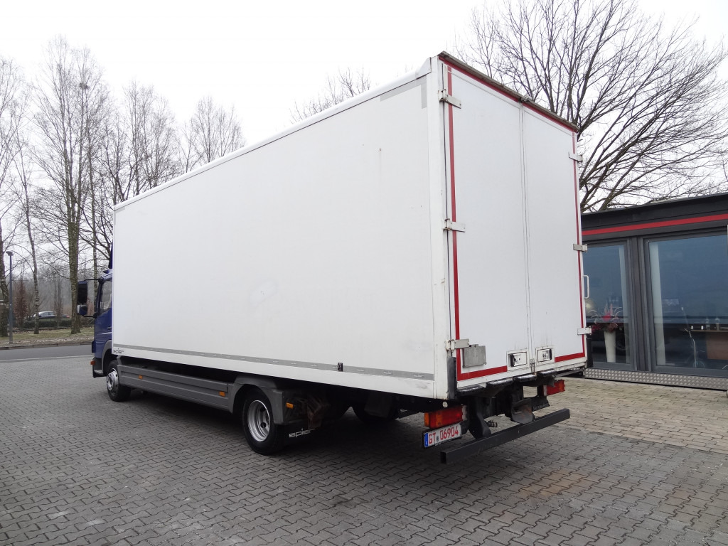 Mercedes-Benz Atego 822 - Skříňový nákladní auto: obrázek 5 Mercedes-Benz Atego 822 - Skříňový nákladní auto: obrázek 5
