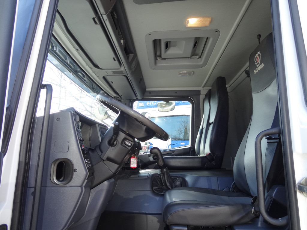 Scania P230 4X2 Kran Atlas 92.2 A2 - Auto s hydraulickou rukou, Nákladní automobil valníkový/ Plošinový: obrázek 5 Scania P230 4X2 Kran Atlas 92.2 A2 - Auto s hydraulickou rukou, Nákladní automobil valníkový/ Plošinový: obrázek 5