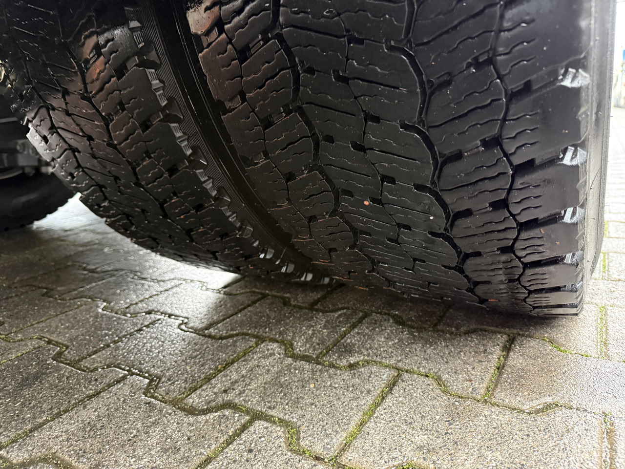 Scania P280 4X2 - Skříňový nákladní auto: obrázek 2 Scania P280 4X2 - Skříňový nákladní auto: obrázek 2