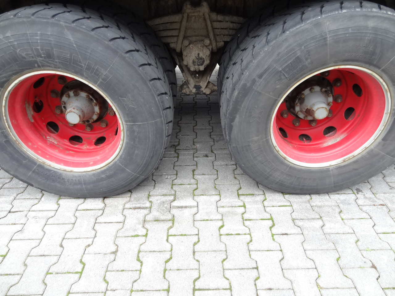 Scania R144 460 6X4 Fassi 360 bis 25 Meter - Nákladní automobil valníkový/ Plošinový, Auto s hydraulickou rukou: obrázek 4 Scania R144 460 6X4 Fassi 360 bis 25 Meter - Nákladní automobil valníkový/ Plošinový, Auto s hydraulickou rukou: obrázek 4