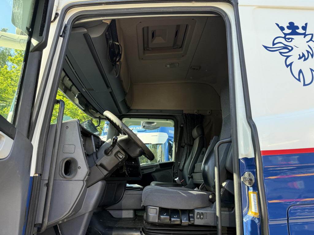 Scania R400 6X2 Kran Hiab 377-8 bis 25 Meter - Auto s hydraulickou rukou, Tahač: obrázek 5 Scania R400 6X2 Kran Hiab 377-8 bis 25 Meter - Auto s hydraulickou rukou, Tahač: obrázek 5
