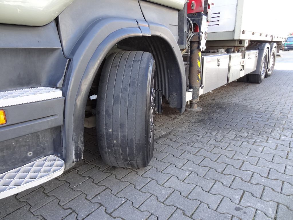 Nákladní automobil valníkový/ Plošinový, Auto s hydraulickou rukou Scania R440 6X2*4 Kran HMF 3000 bis 30 Meter: obrázek 15