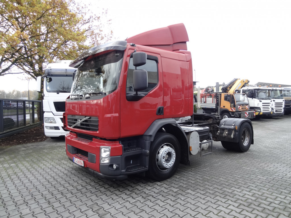 Volvo FE320 Fahrschule/ driving school - Tahač: obrázek 1 Volvo FE320 Fahrschule/ driving school - Tahač: obrázek 1