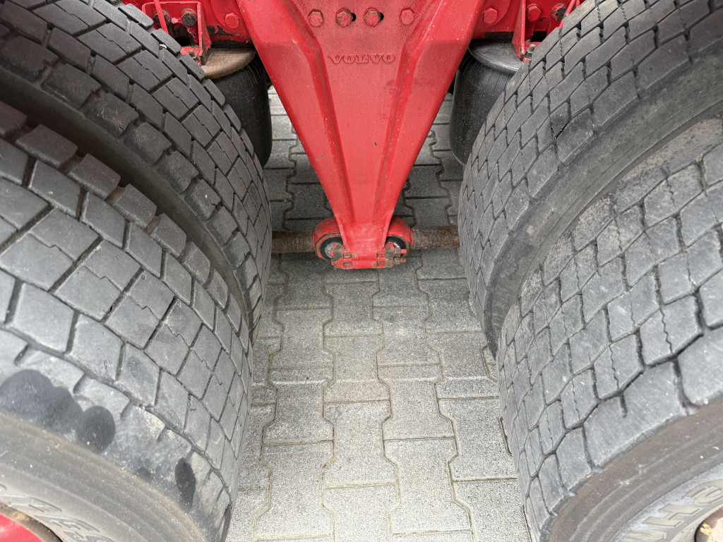 Volvo FM12 420 8X4 Kran Palfinger PK90002 31 Meter - Tahač: obrázek 4 Volvo FM12 420 8X4 Kran Palfinger PK90002 31 Meter - Tahač: obrázek 4