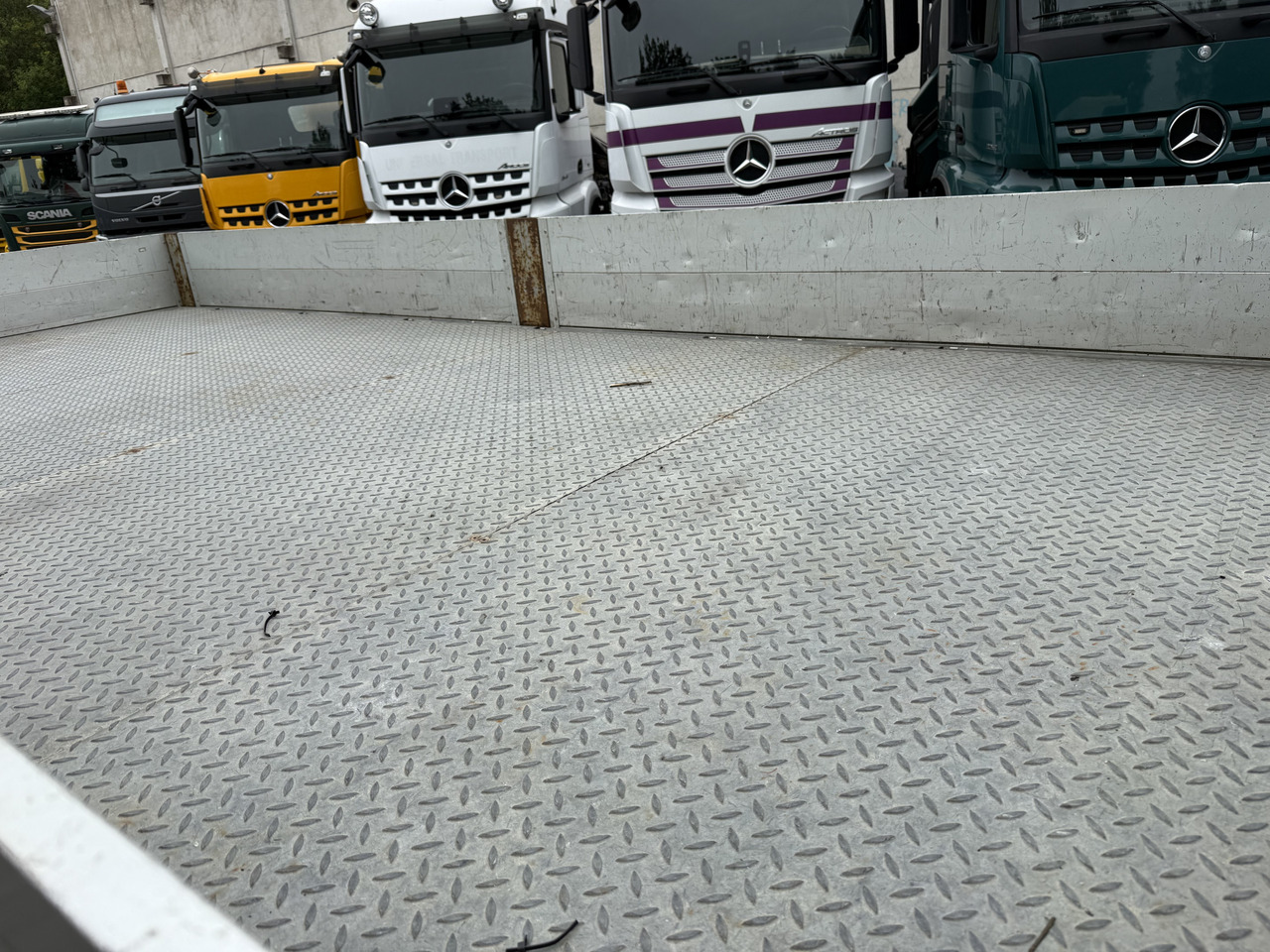 Auto s hydraulickou rukou Volvo FL250.16 HMF 875 K3: obrázek 15