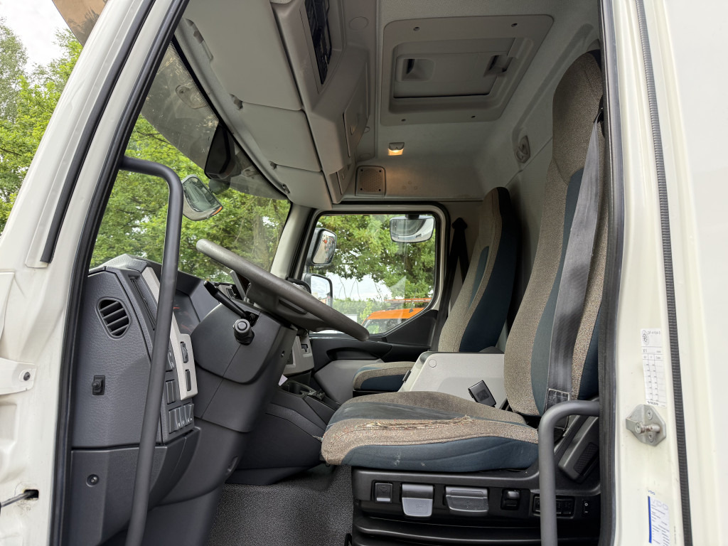 Volvo FL250.18 Carrier Supra 850Mt - Chladírenský nákladní automobil: obrázek 5 Volvo FL250.18 Carrier Supra 850Mt - Chladírenský nákladní automobil: obrázek 5