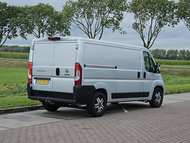 Fiat Ducato 33 2.3 AC AUTOMAAT EURO6 - Malá dodávka: obrázek 3 Fiat Ducato 33 2.3 AC AUTOMAAT EURO6 - Malá dodávka: obrázek 3