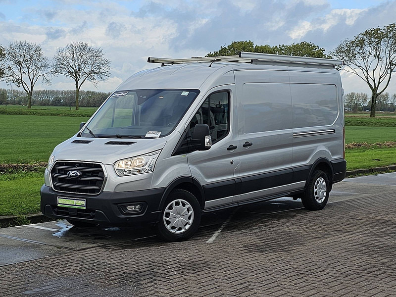 Ford Transit 2.0 L3H2 2xZijdeur Autom - Furgon: obrázek 2 Ford Transit 2.0 L3H2 2xZijdeur Autom - Furgon: obrázek 2