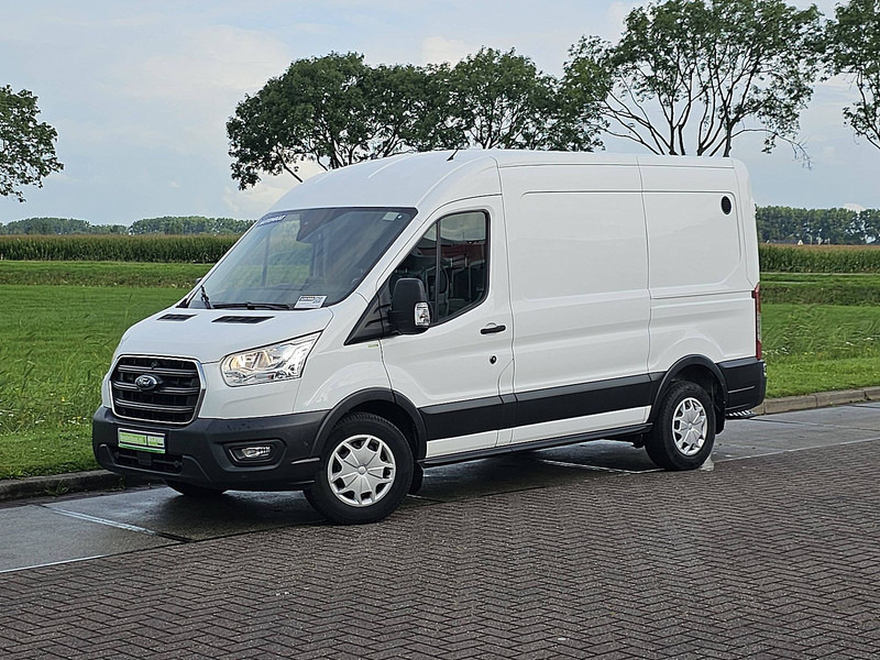 Ford Transit 2.0 L3H3 Navi WP-Inricht - Furgon: obrázek 2 Ford Transit 2.0 L3H3 Navi WP-Inricht - Furgon: obrázek 2