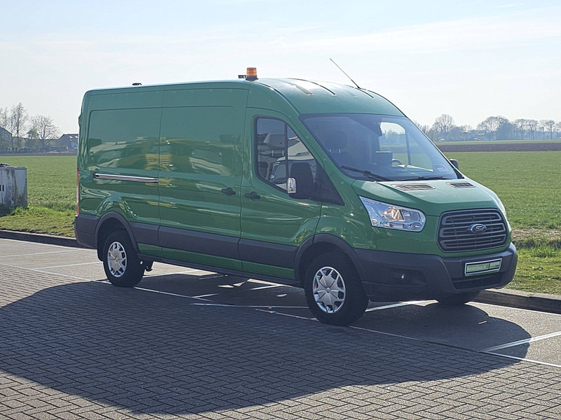 Ford Transit 2.0 TDCI 130 AMB. L3H2 - Furgon: obrázek 5 Ford Transit 2.0 TDCI 130 AMB. L3H2 - Furgon: obrázek 5