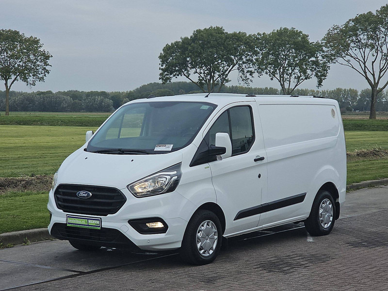 Ford Transit Custom 2.0 L1H1 Navi Trekhaak! - Malá dodávka: obrázek 2 Ford Transit Custom 2.0 L1H1 Navi Trekhaak! - Malá dodávka: obrázek 2