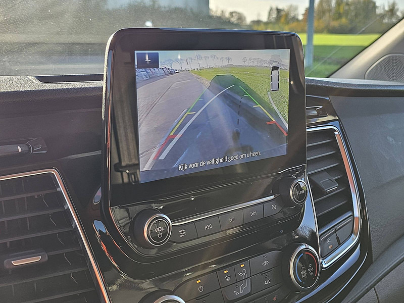 Malá dodávka Ford Transit Custom 2.0 L2H1 185PK Sport Aut: obrázek 19