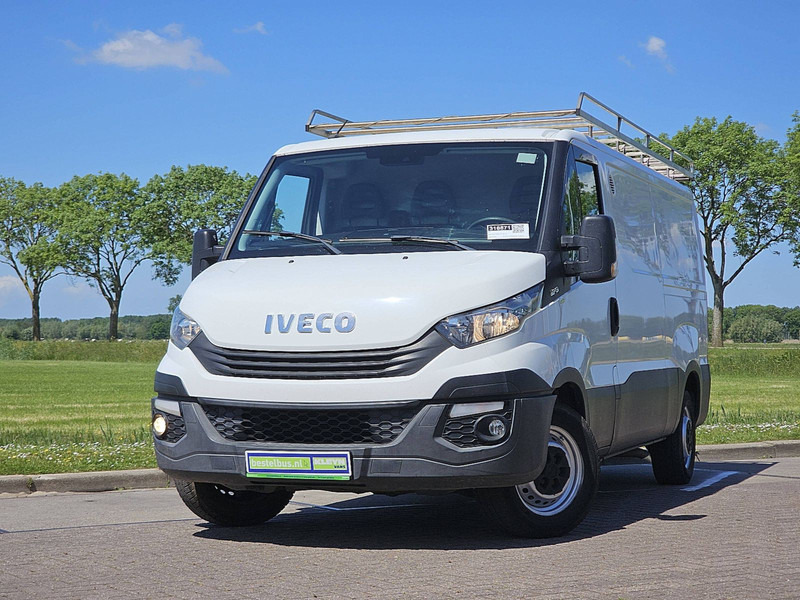 Iveco Daily 35 S - Furgon: obrázek 1 Iveco Daily 35 S - Furgon: obrázek 1