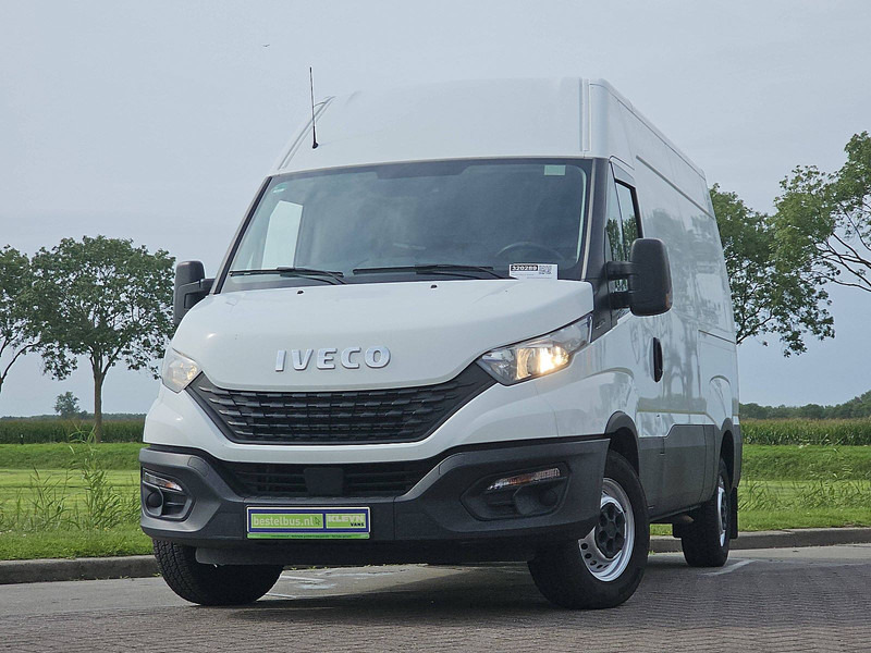 Iveco Daily 35S14 L1H2 Airco Euro6 - Furgon: obrázek 1 Iveco Daily 35S14 L1H2 Airco Euro6 - Furgon: obrázek 1