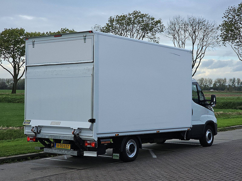 Iveco Daily 35S18 3.0ltr ac aut. EUR6 - Dodávka skřín: obrázek 3 Iveco Daily 35S18 3.0ltr ac aut. EUR6 - Dodávka skřín: obrázek 3