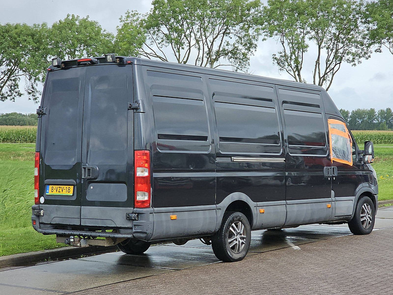 Iveco Daily 35S21 3.0ltr Maxi 200Pk AC - Furgon: obrázek 3 Iveco Daily 35S21 3.0ltr Maxi 200Pk AC - Furgon: obrázek 3