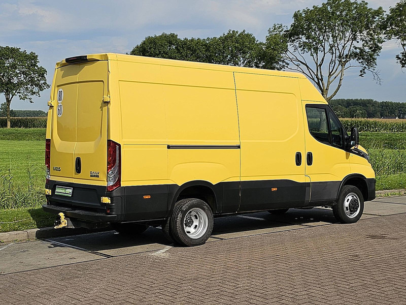 Iveco Daily 50C18 3.0L AUT. L2H2 - Furgon: obrázek 3 Iveco Daily 50C18 3.0L AUT. L2H2 - Furgon: obrázek 3