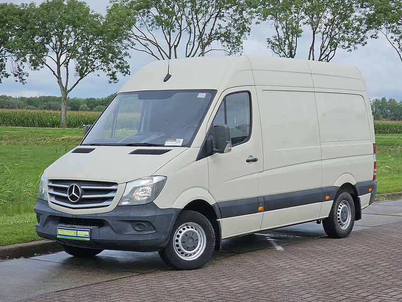 Mercedes-Benz Sprinter 311 L2H2 Airco Euro6! - Furgon: obrázek 2 Mercedes-Benz Sprinter 311 L2H2 Airco Euro6! - Furgon: obrázek 2