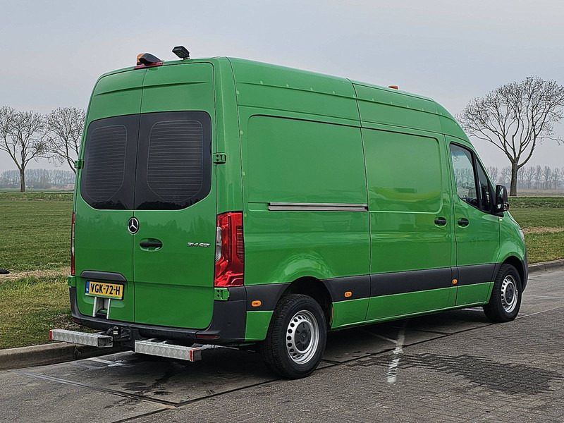 Mercedes-Benz Sprinter 314 L2H2 Mbux Euro6 AC! - Furgon: obrázek 3 Mercedes-Benz Sprinter 314 L2H2 Mbux Euro6 AC! - Furgon: obrázek 3