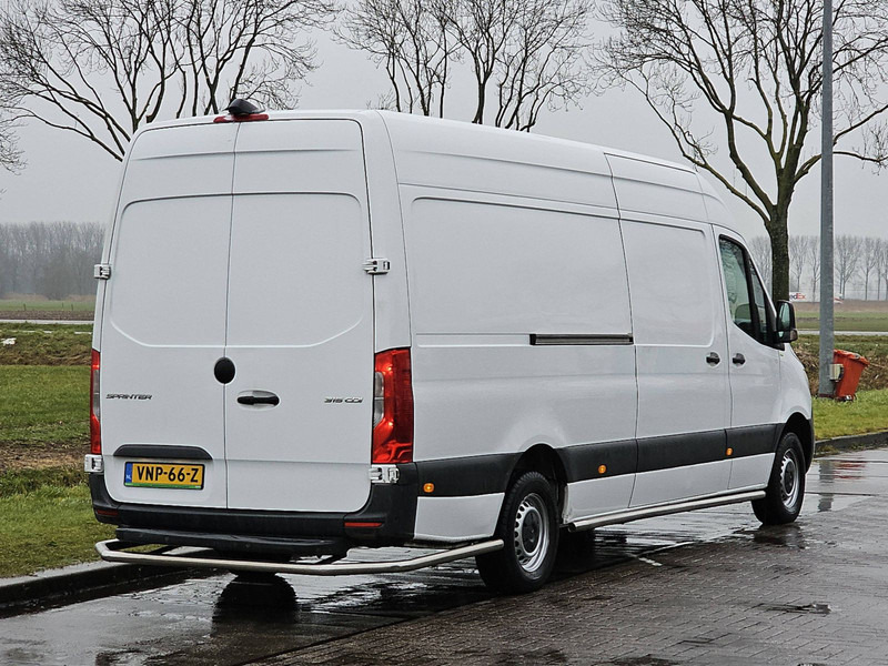 Mercedes-Benz Sprinter 315 AC MAXI EURO6 - Malá dodávka: obrázek 3 Mercedes-Benz Sprinter 315 AC MAXI EURO6 - Malá dodávka: obrázek 3